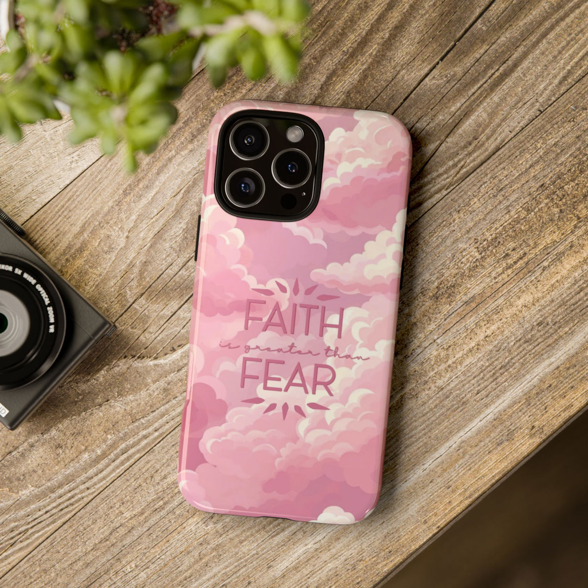Christelijk telefoonhoesje Geloof is sterker dan angst roze mat