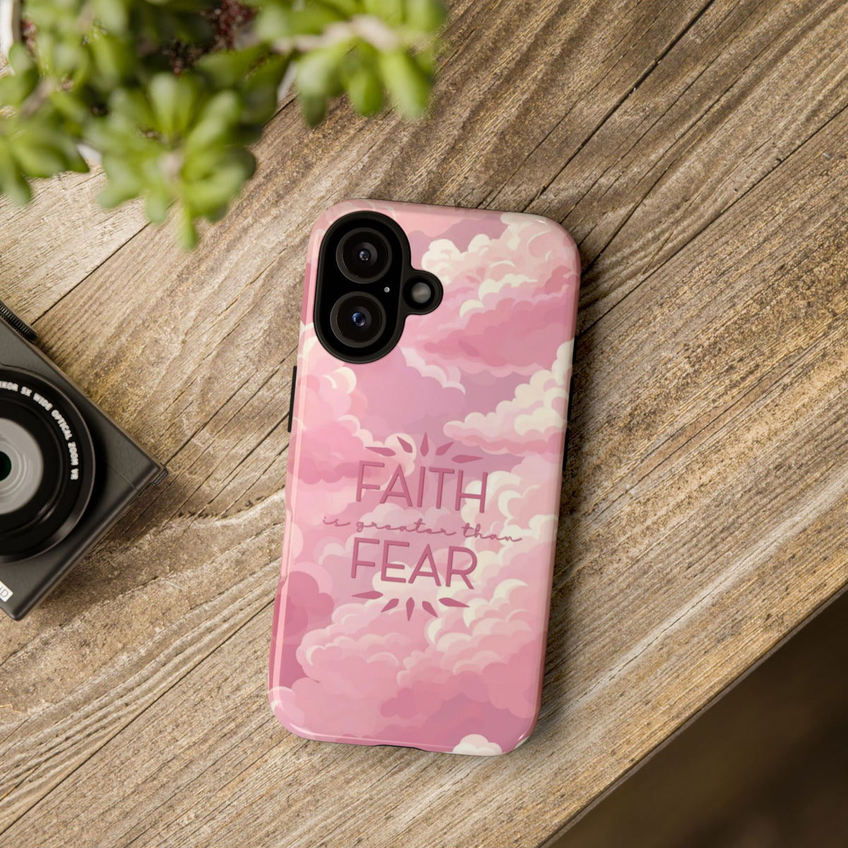 Christelijk telefoonhoesje Geloof is sterker dan angst roze mat