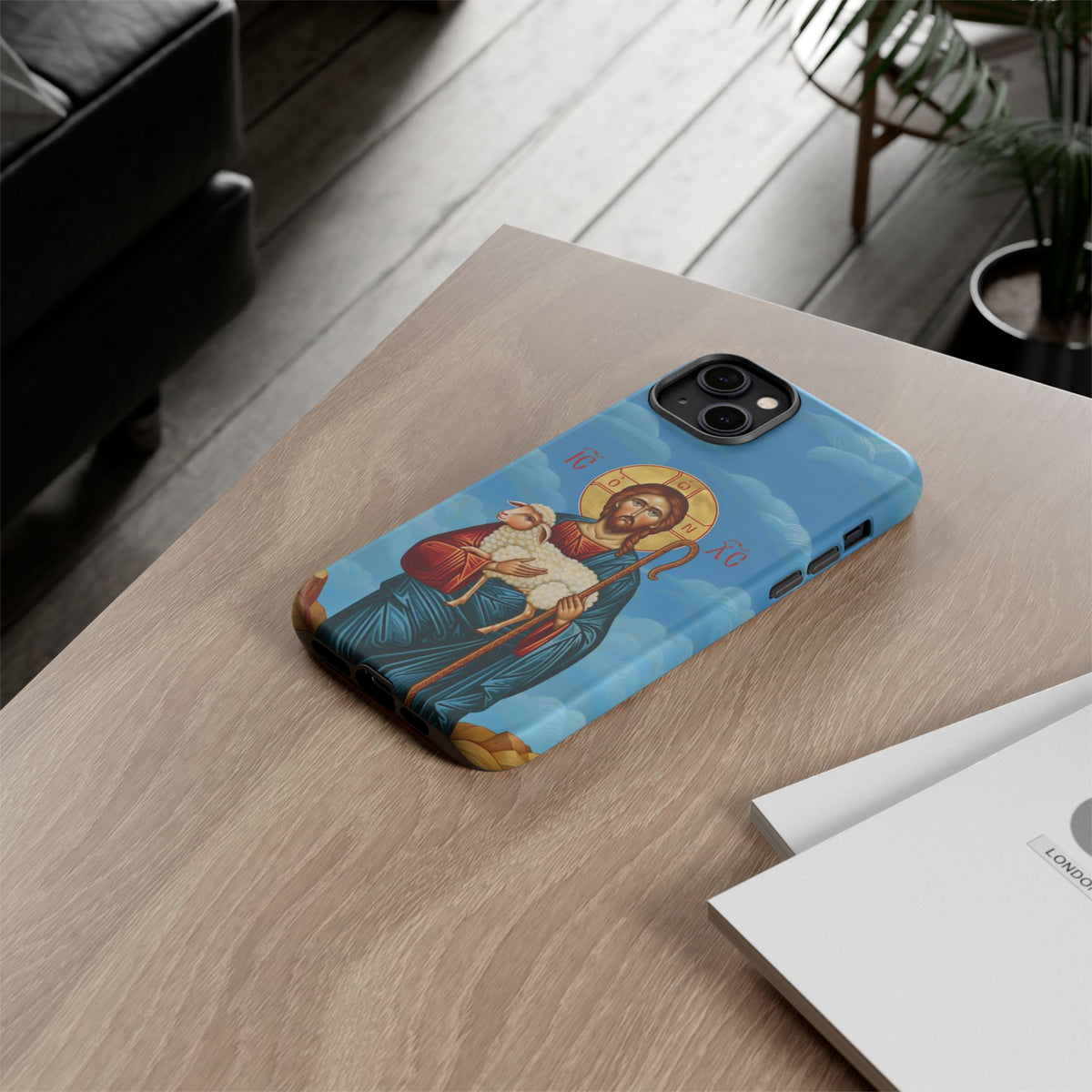 Christelijk telefoonhoesje De Goede Herder blauw mat