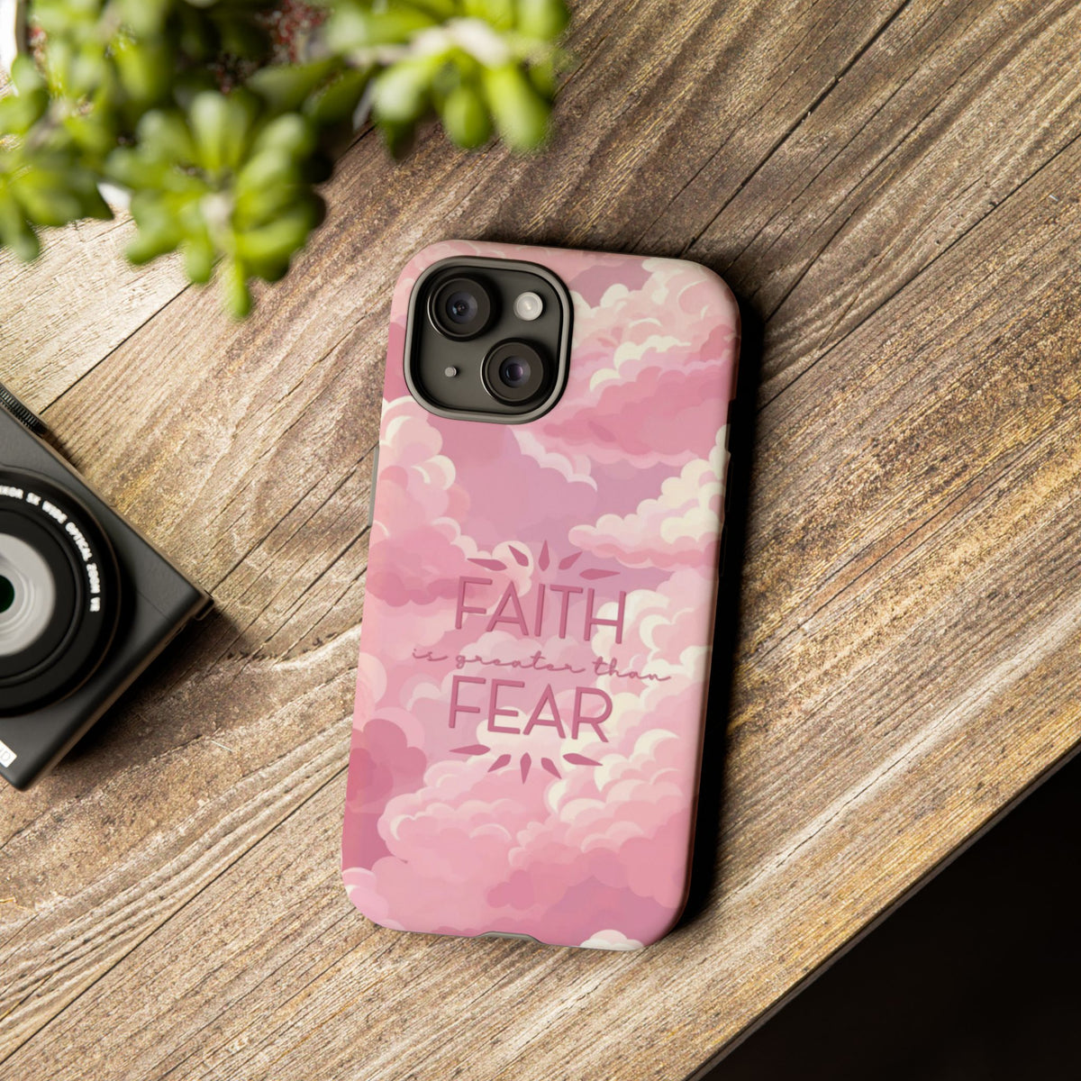 Christelijk telefoonhoesje Geloof is sterker dan angst roze mat