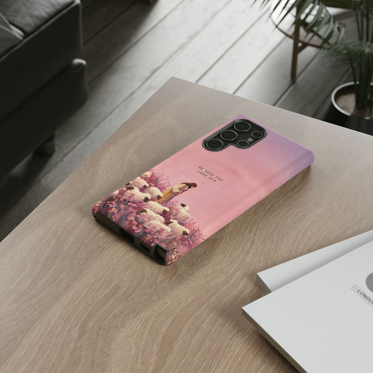 Christelijk telefoonhoesje Hij ziet jou roze mat