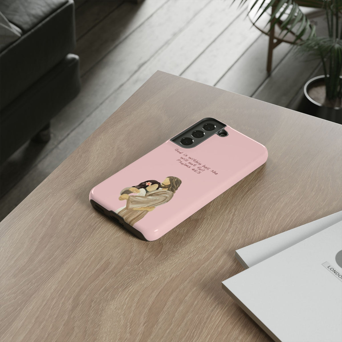 Christelijk telefoonhoesje God is in haar roze mat