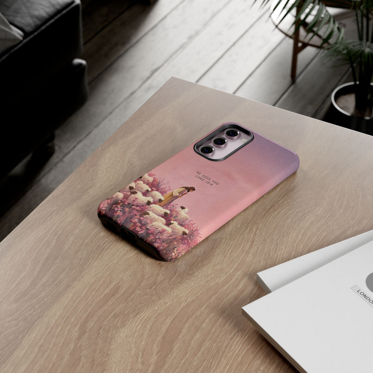 Christelijk telefoonhoesje Hij ziet jou roze mat