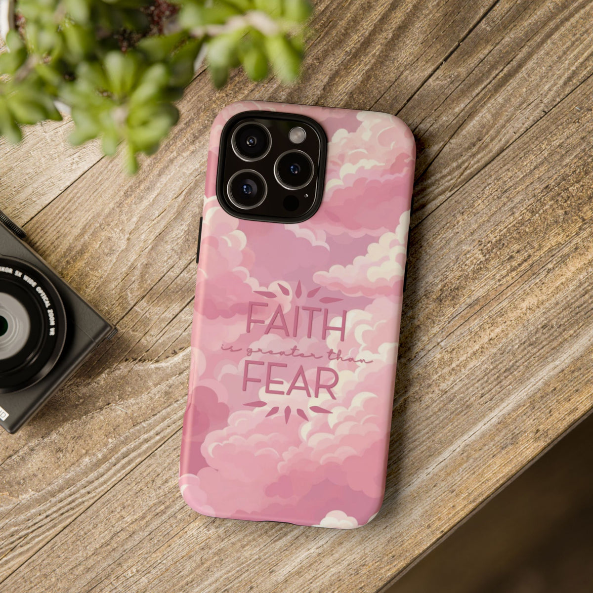 Christelijk telefoonhoesje Geloof is sterker dan angst roze mat